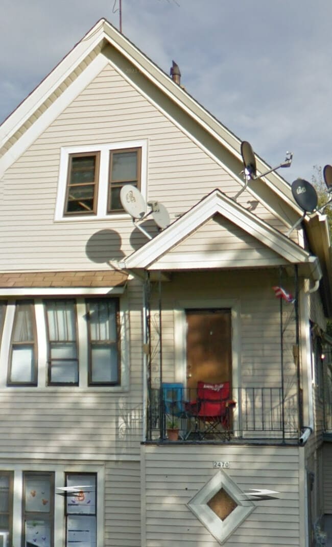 Building Photo - 2470 S 9th St