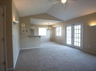 Foto del edificio - Charming 3 Bedroom 2 Bath Ranch in Willard Schools-