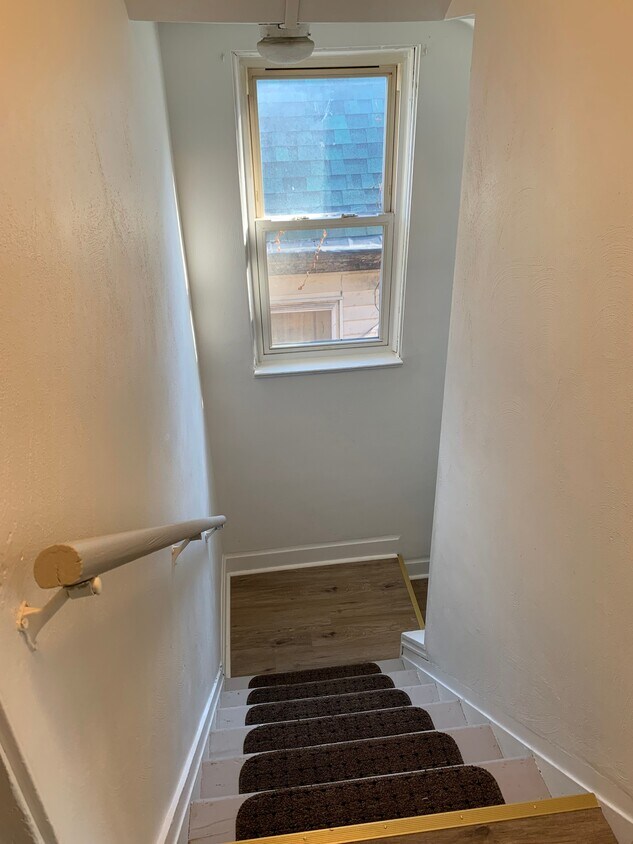 Primary Photo - 7545 Ardmore St