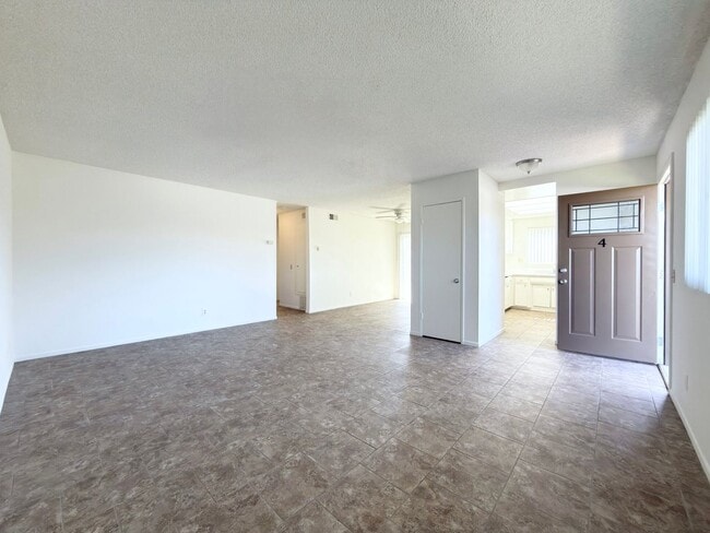 Building Photo - 259 Alestar St