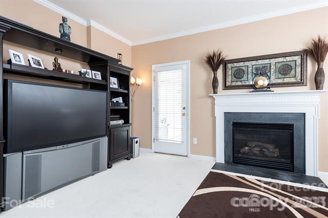 Building Photo - 8133 Millwright Ln