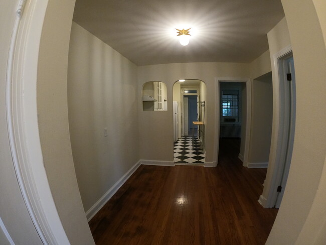 Dining Area - 4027 Beecher St NW