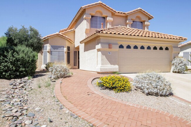 Building Photo - 7841 E Calle Del Minique