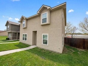 Building Photo - 622 Meadow Arbor Ln