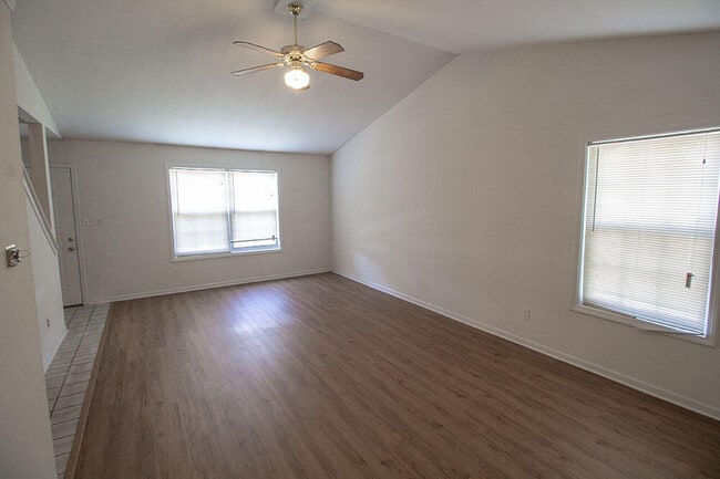 Building Photo - 5200 Tessa Way