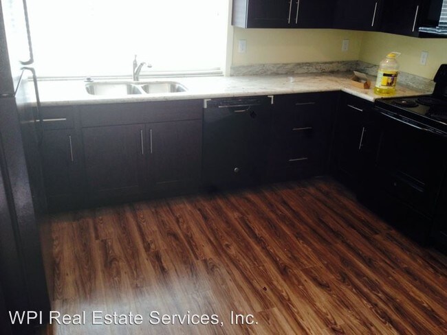 Building Photo - 4619 Densmore Ave N