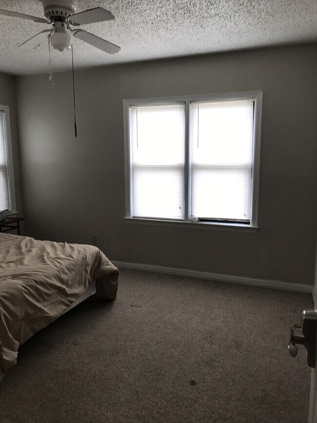 Foto del edificio - 3012 23rd St