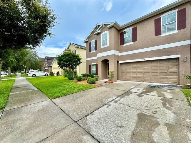 Building Photo - 9614 Oak Glade Ave
