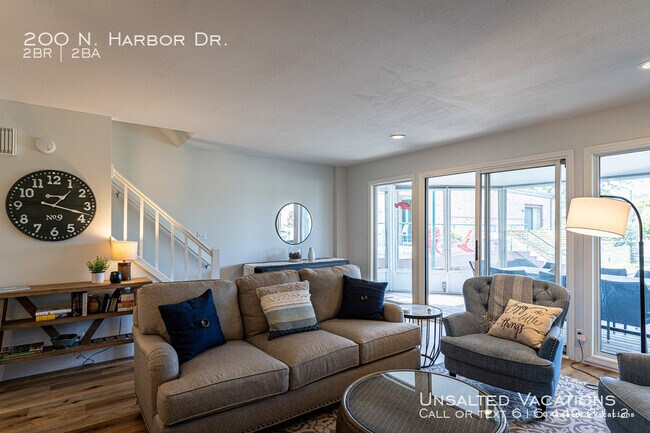 Building Photo - 200 N Harbor Dr