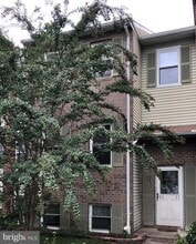 Building Photo - 2495 Vineyard Ln