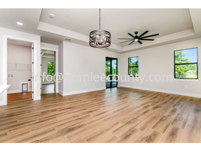 Foto del edificio - Brand new 3 bedroom 2 bath 2 car garage pool home