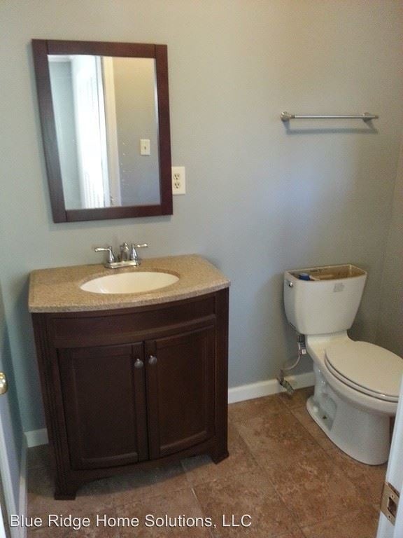 Building Photo - 4 br, 2 bath House - 904 Whippoorwill Drive