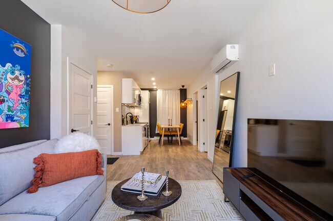 Photo du bâtiment - 4300 Rue Saint-Urbain