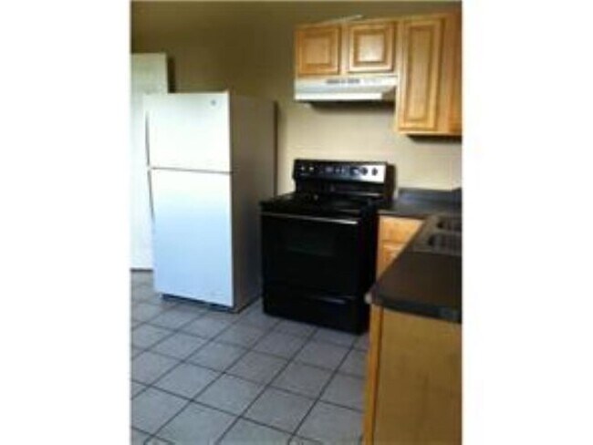 Foto del edificio - 5106 Burgundy St