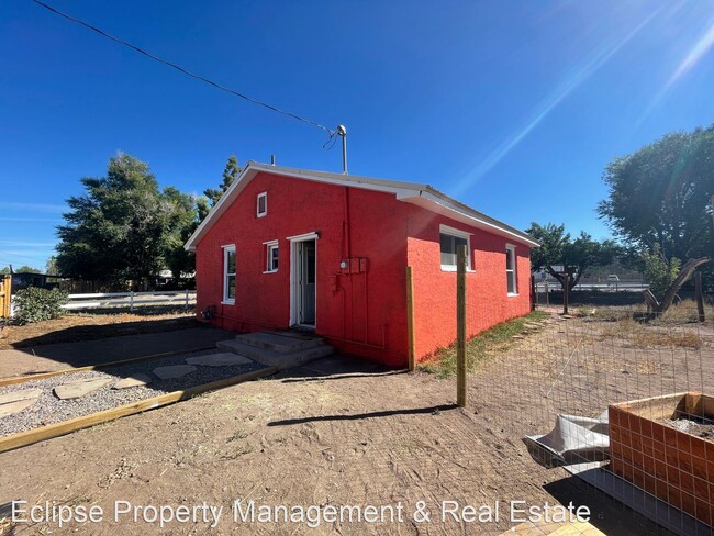Building Photo - 2 br, 1 bath House - 1840 Huxley