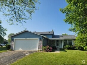 Building Photo - 4112 Crimson Dr