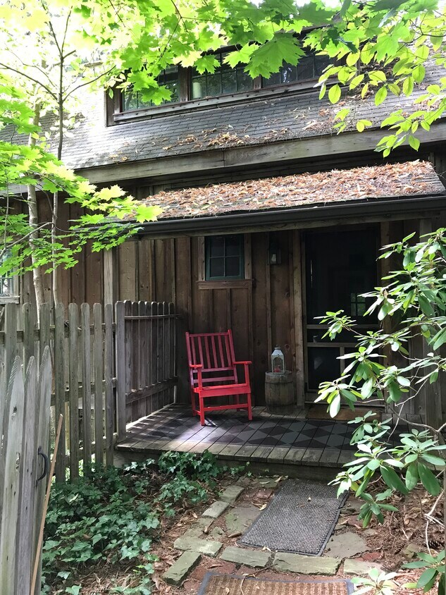 front porch - 1000 Washington Ave