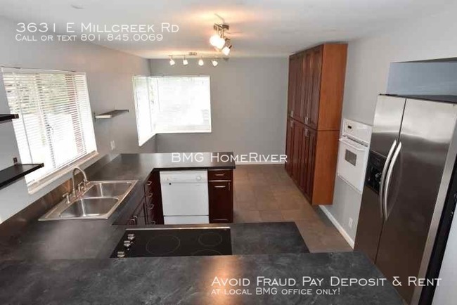 Building Photo - Great 5 Bedroom Home for rent in Millcreek