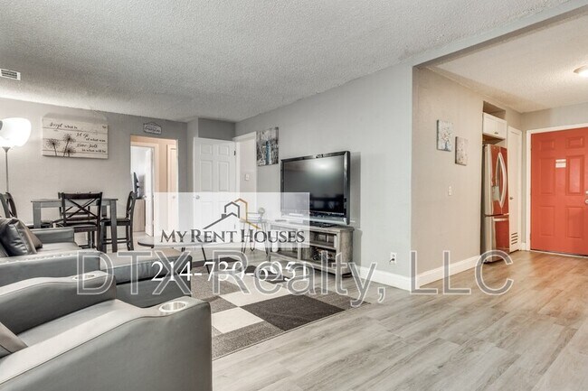 Photo - 131 NE 22nd St Apartment