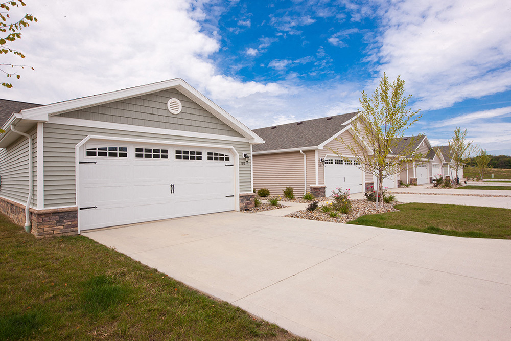 Attached Two-Car Garages - Redwood Fort Wayne Noyer Road