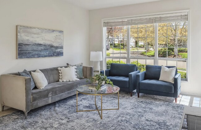 Foto del edificio - Beautiful One Level Home in the Sought Aft...