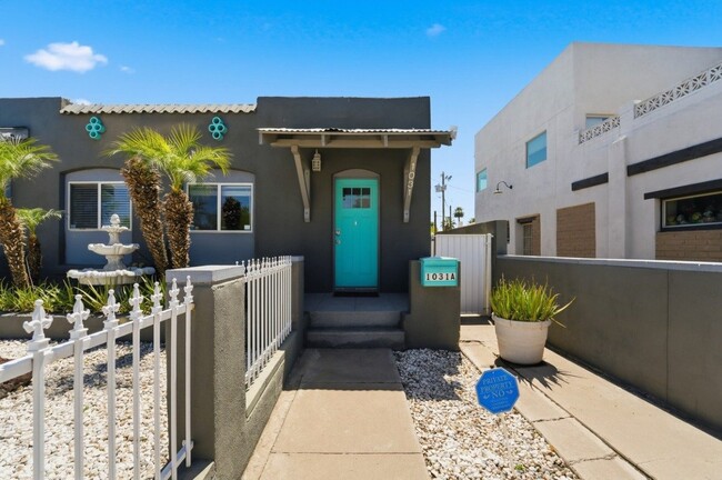 Photo - 1031 E Roosevelt St Apartment