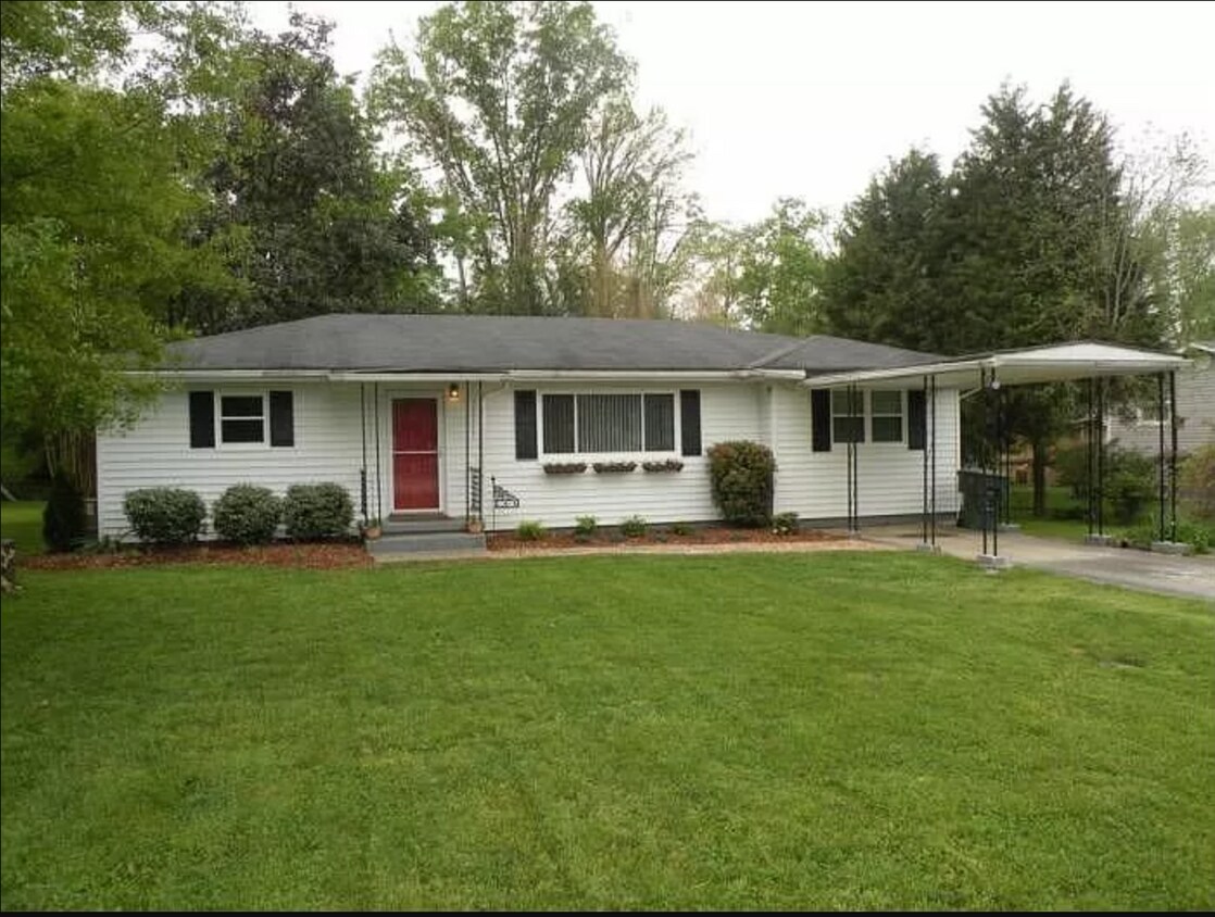 6010 Ridgeview Cir, Hixson, TN 37343 House Rental in Hixson, TN