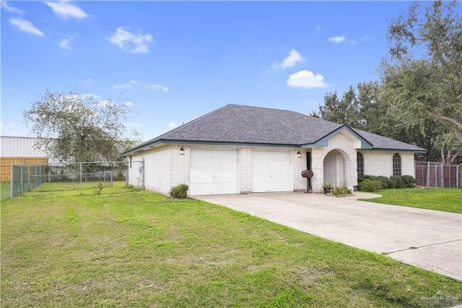 Building Photo - 9321 S Vista Del Sol Dr