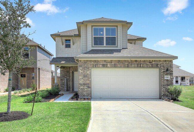 Foto del edificio - 2210 Windy Grove Dr