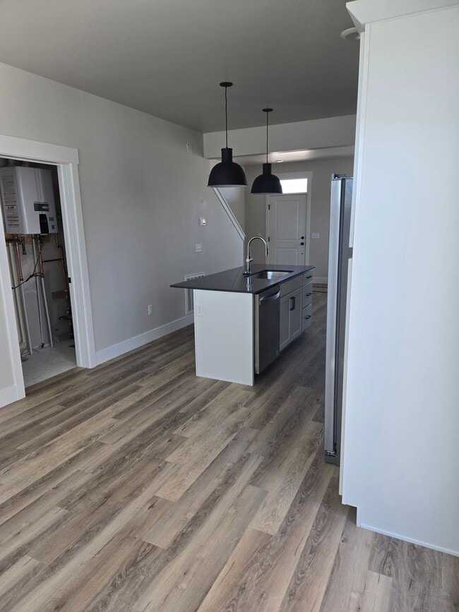 Building Photo - Brand new 2 bed 2 bath home in Annafeld su...