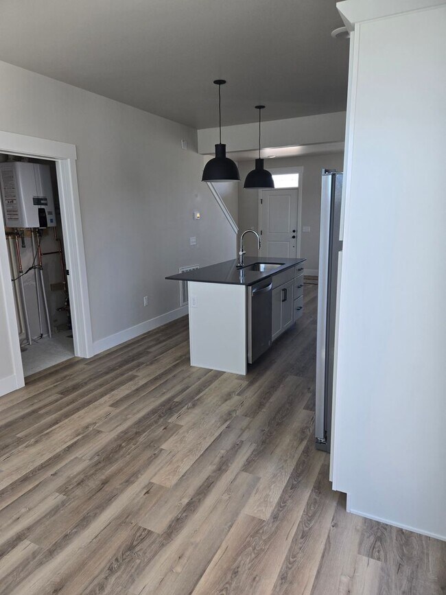 Foto del edificio - Brand new 2 bed 2 bath home in Annafeld su...