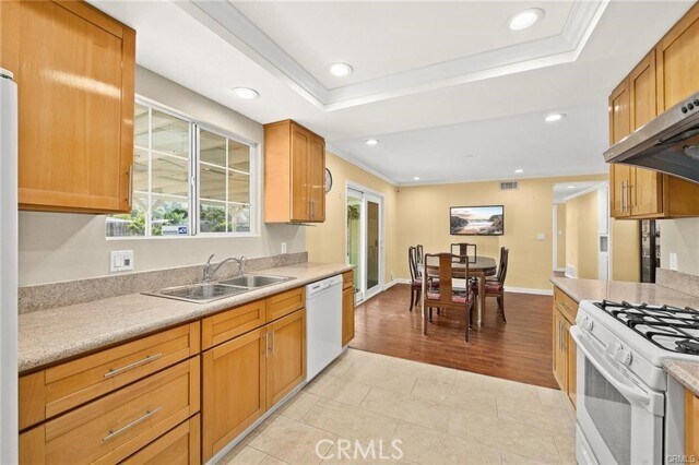 Building Photo - 2558 Castle Rock Rd
