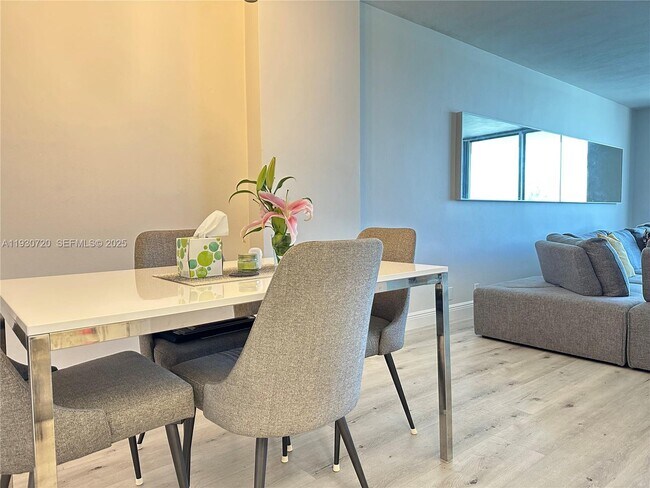 Foto del edificio - 1200 West Ave