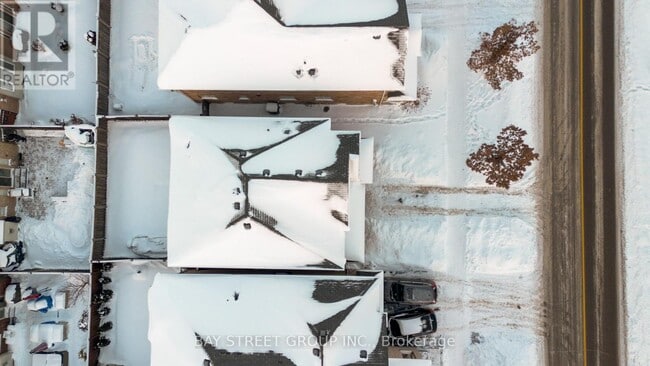 Building Photo - 3196 Tim Dobbie Dr