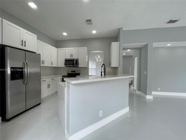 Foto del edificio - 3577 SW 51st St