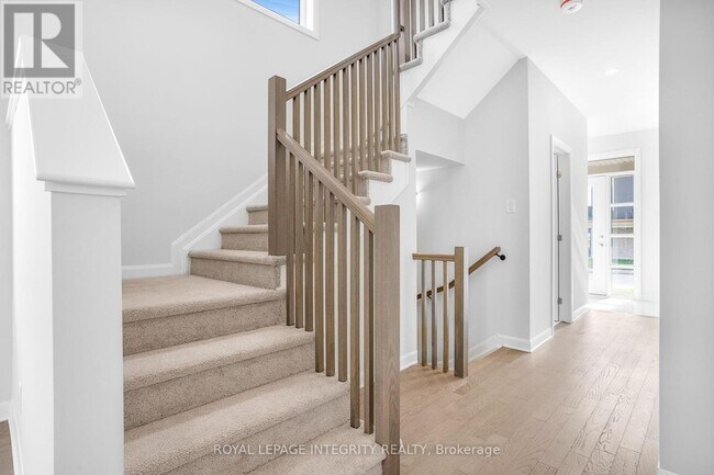 Building Photo - 247 Elsie MacGill Walk