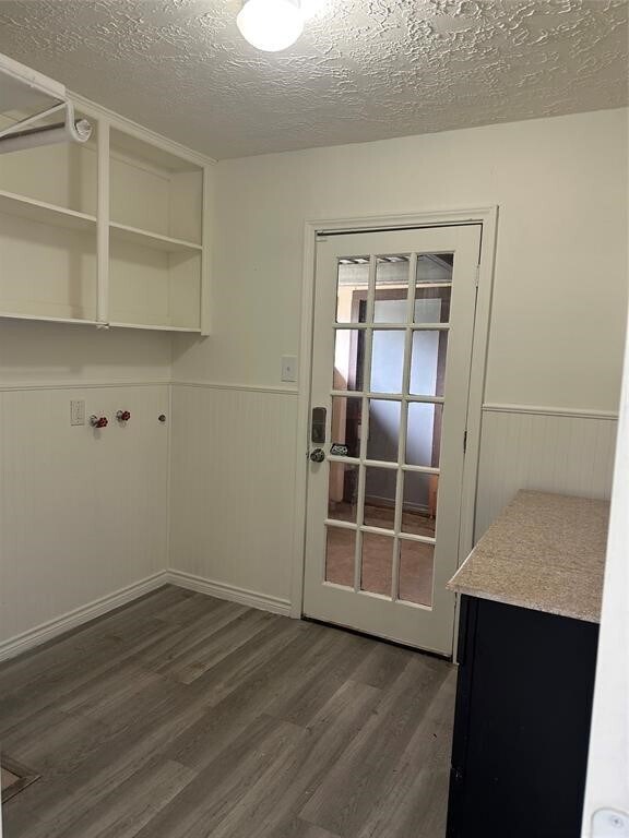 Foto del edificio - 228 Oak Manor Dr