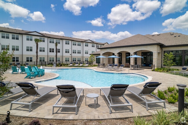 Building Photo - Standard at Copperfield