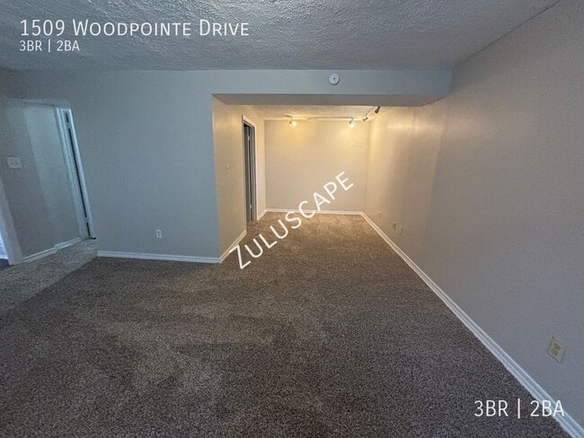 Building Photo - 1509 Woodpointe Dr