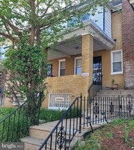 Building Photo - 6614 N Smedley St