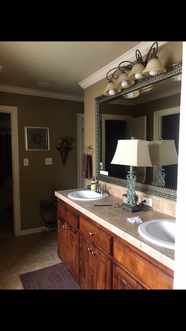 Foto del edificio - 2555 N Trafalger Dr