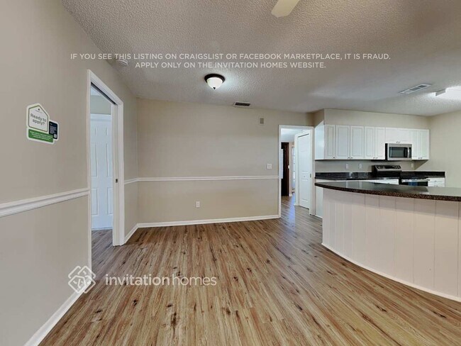 Foto del edificio - 2989 Kenilwick Dr S