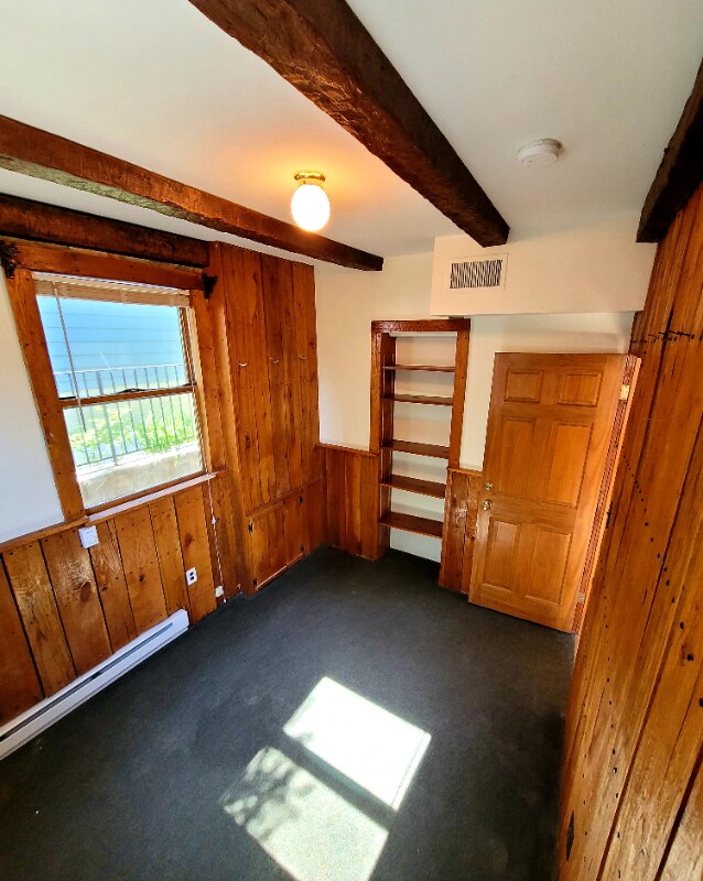 410 S Loudoun St Unit 4, Winchester, VA 22601 Room for Rent in