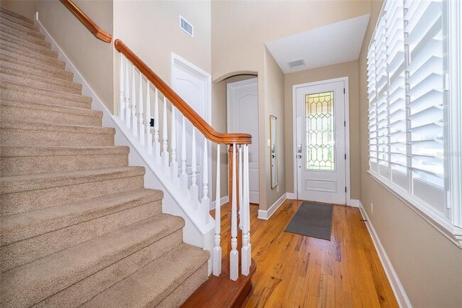 Building Photo - 2627 Taft Ave