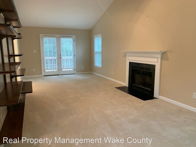 Building Photo - 3 br, 2 bath House - 6208 Sweden Drive