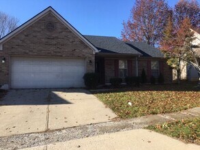 Building Photo - 2224 Kenwood Dr