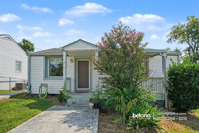 Building Photo - 748 22nd Ct