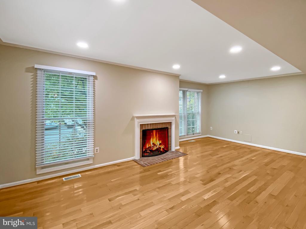 Foto principal - 10642 Tuppence Ct