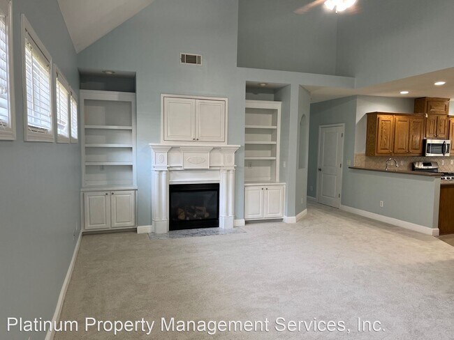 Foto del edificio - 4 br, 3.5 bath House - 546 Town Square Way