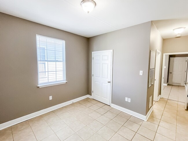 Foto del edificio - 1916 Eagle St